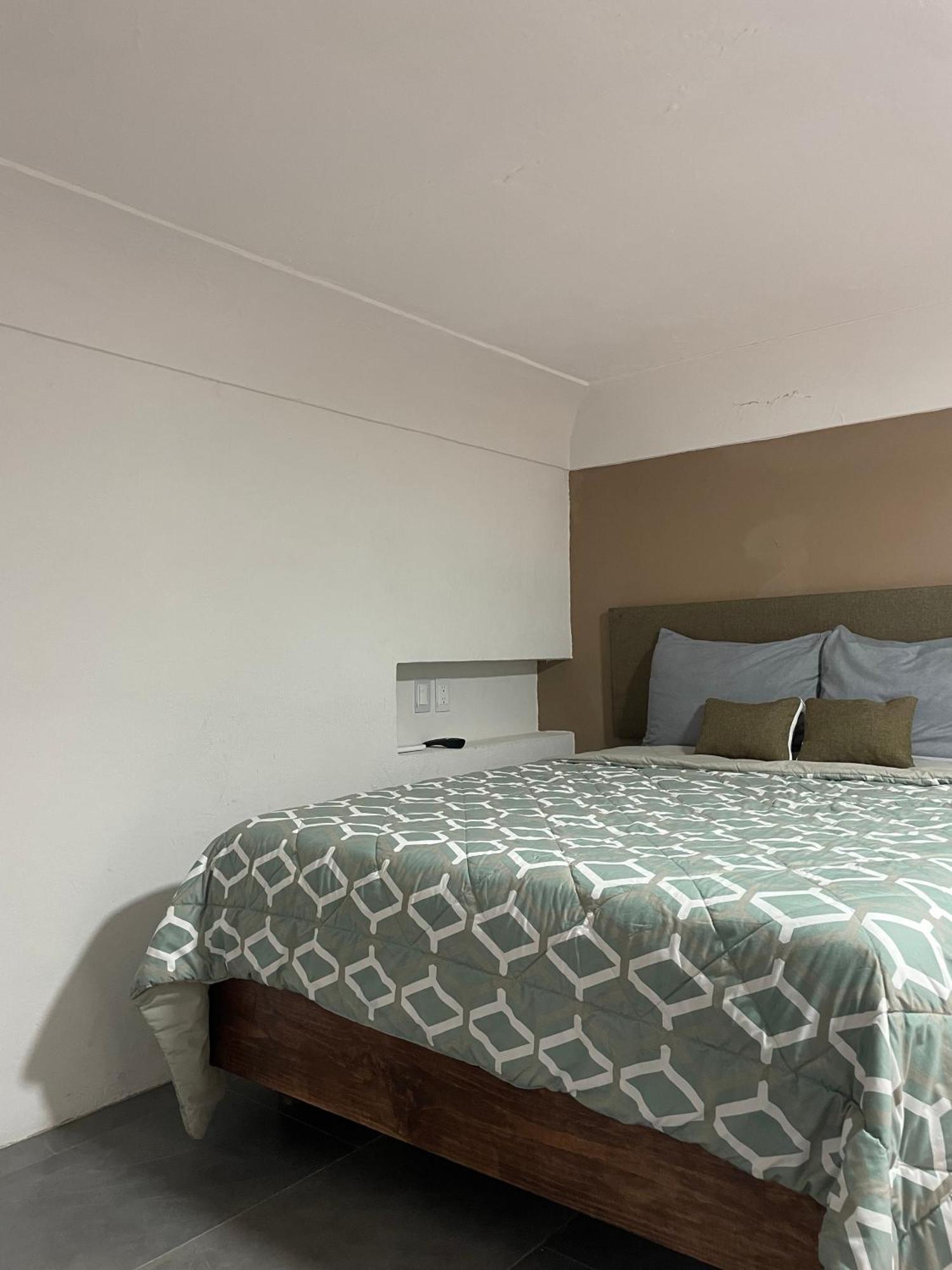 Auberge de jeunesse Quinta La Perla à Guadalajara Extérieur photo